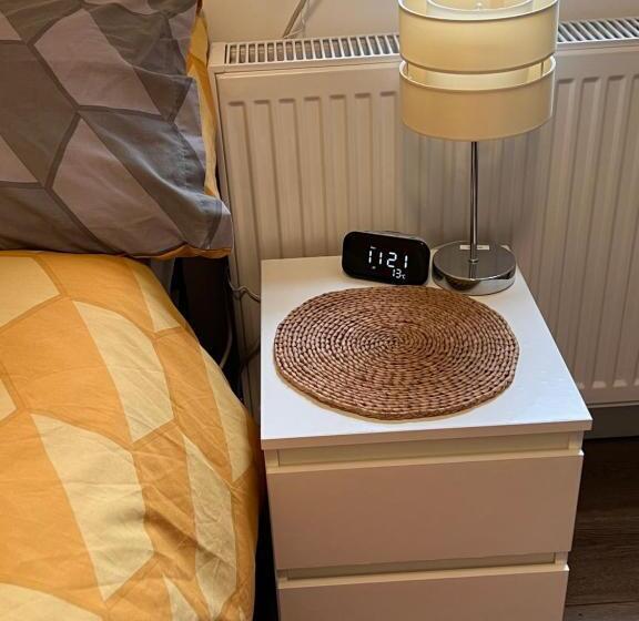 اتاق استاندارد, Deluxe En Suite Room In Cv1