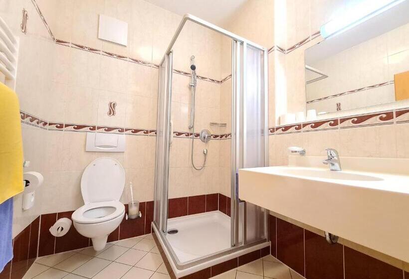 اتاق لوکس, Thermenhotel Tannenhof   Ihr Wohlfühl