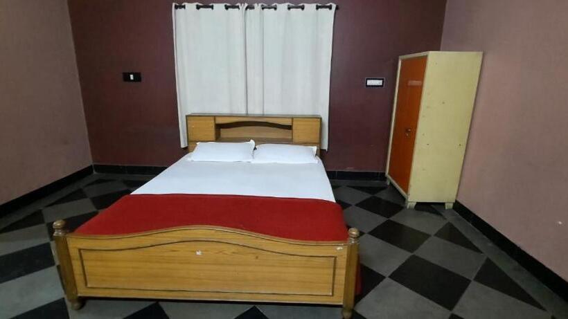 خانه 1 خوابه, Kings Mysuru Hotels   Sgh