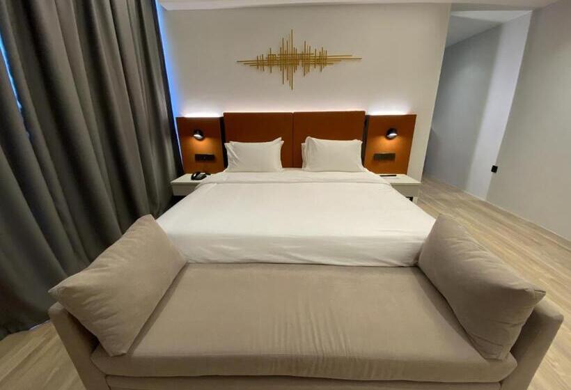 اتاق استاندارد, Otel Hotel Suite