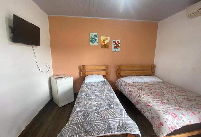 اتاق لوکس, Pousada Vila Das Oliveiras