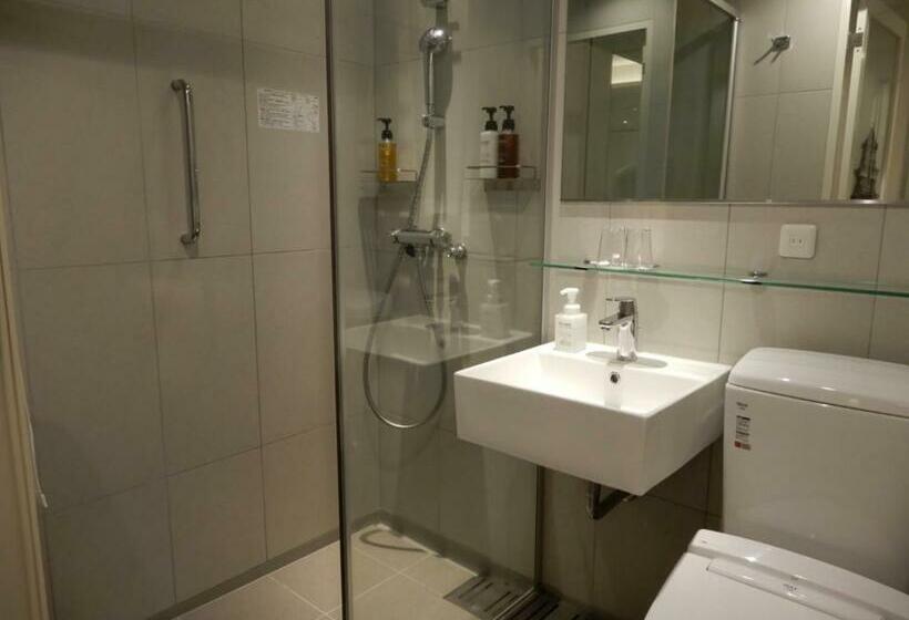 اتاق استاندارد, Smile Hotel Hiroshima