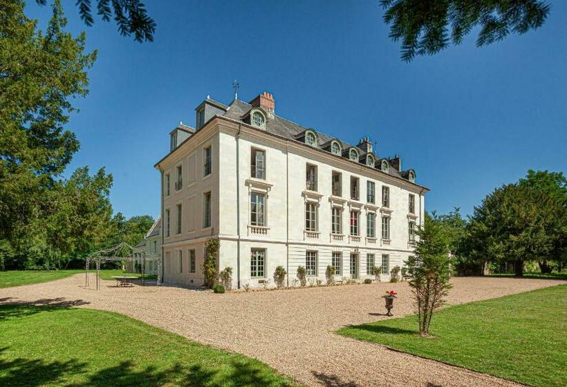 سوییت لوکس, Château De Paradis