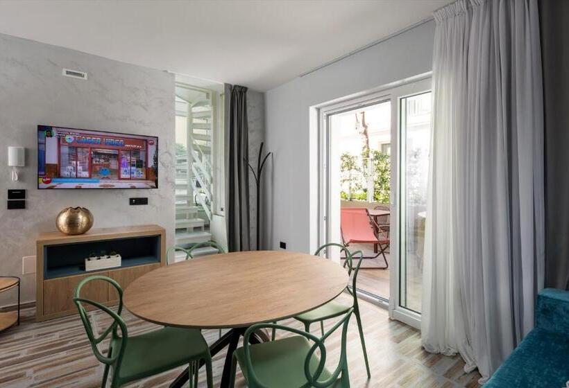 آپارتمان دوبلکس 1 خوابه, Elegance Riccione