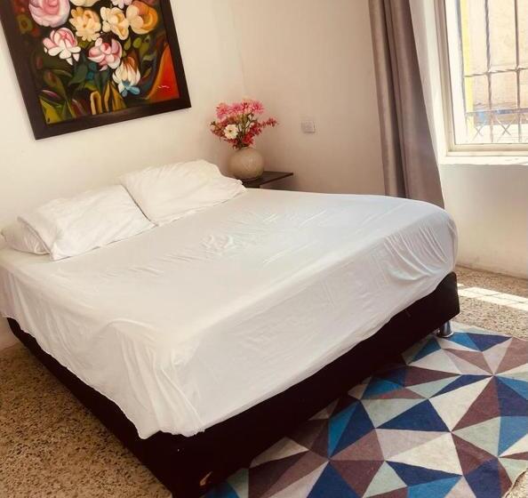 اتاق استاندارد, Hostal 1545