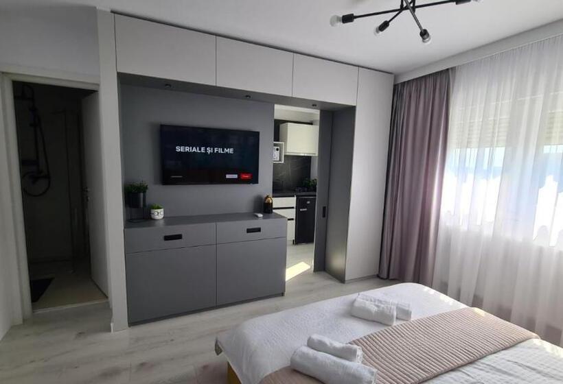 استودیوی لوکس, Government Deluxe Studio By Magic Apartments
