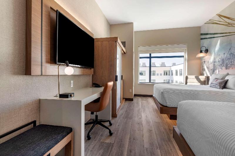 اتاق استاندارد با تخت دو نفره بزرگ برای معلولان, Cambria  Portland Downtown Old Port