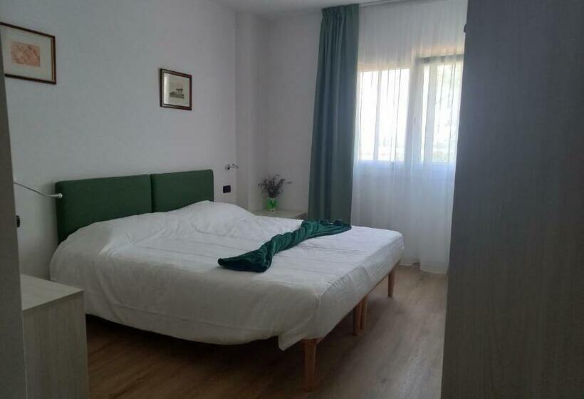 اتاق استاندارد, Gardafarm Agriturismo