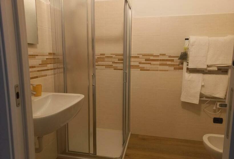 اتاق استاندارد, Gardafarm Agriturismo