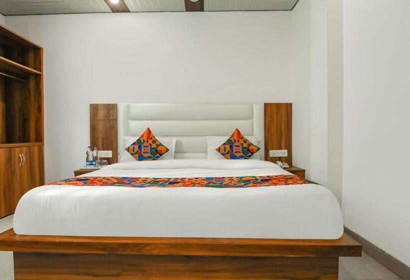اتاق لوکس, Fabexpress Sagar Residency