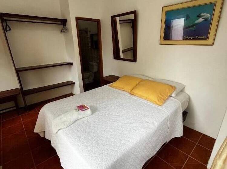 اتاق استاندارد با تخت دوبل, Hostal Las Gardenias