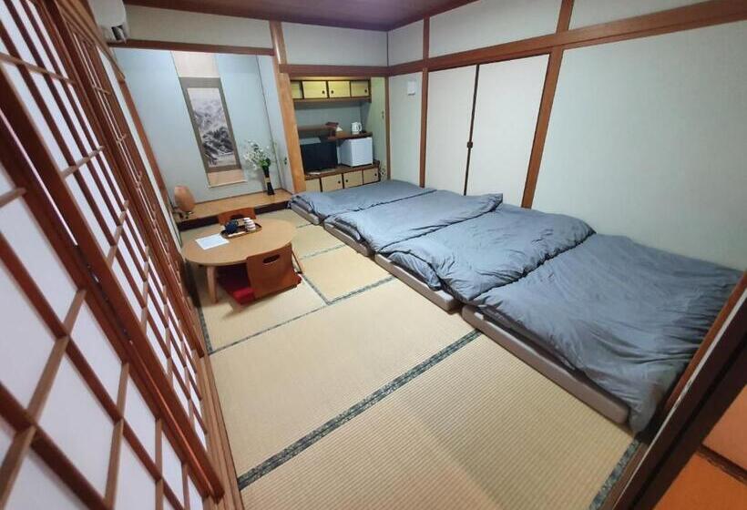 اتاق استاندارد چهار تخته, 素泊り旅館 Yururi