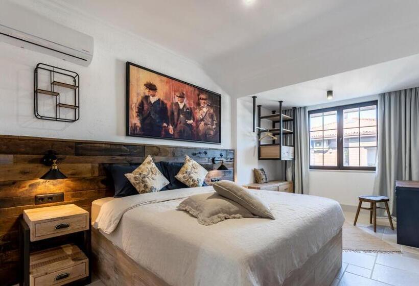 اتاق استاندارد, Castro Mesembria Boutique