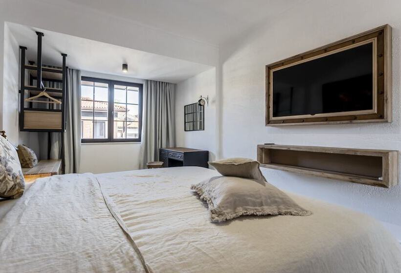 اتاق استاندارد, Castro Mesembria Boutique