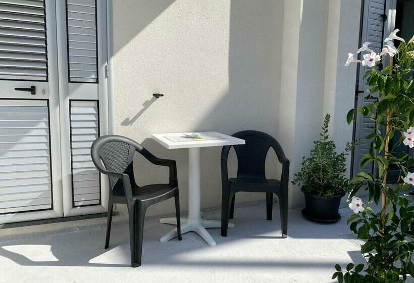 اتاق استاندارد, Amoenus Bed & Breakfast