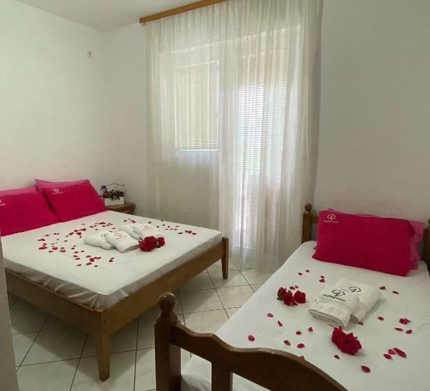 اتاق استاندارد سه نفره, Apartmani Pejovic Sutomore
