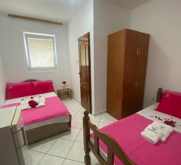اتاق استاندارد سه نفره, Apartmani Pejovic Sutomore