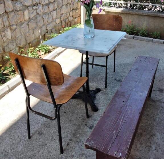 اتاق استاندارد سه نفره, Apartmani Pejovic Sutomore