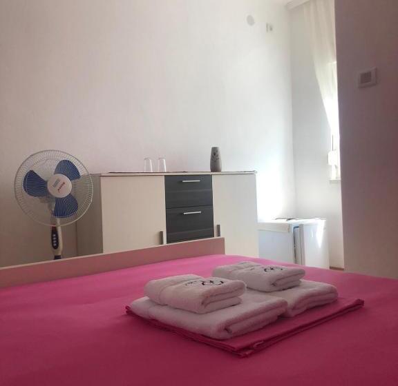اتاق استاندارد, Apartmani Pejovic Sutomore