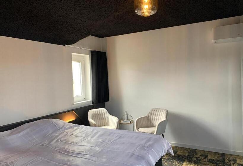 اتاق استاندارد با تخت بزرگ, Bed & Breakfast Maison Noire Westende Bad Incl Parking & Ontbijt
