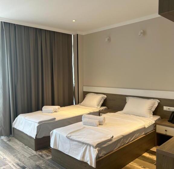 اتاق لوکس, Green Rock Hotel Boutique
