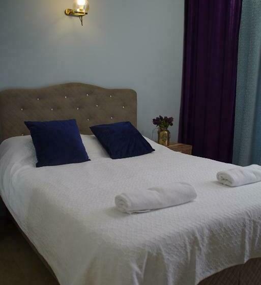 اتاق استاندارد با بالکن, Aquamarinn