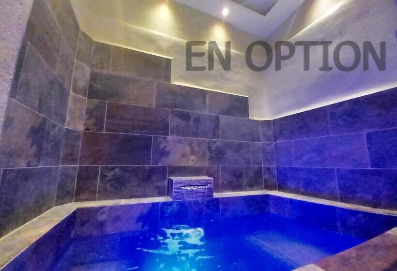 اتاق استاندارد چهار تخته, L Essens
