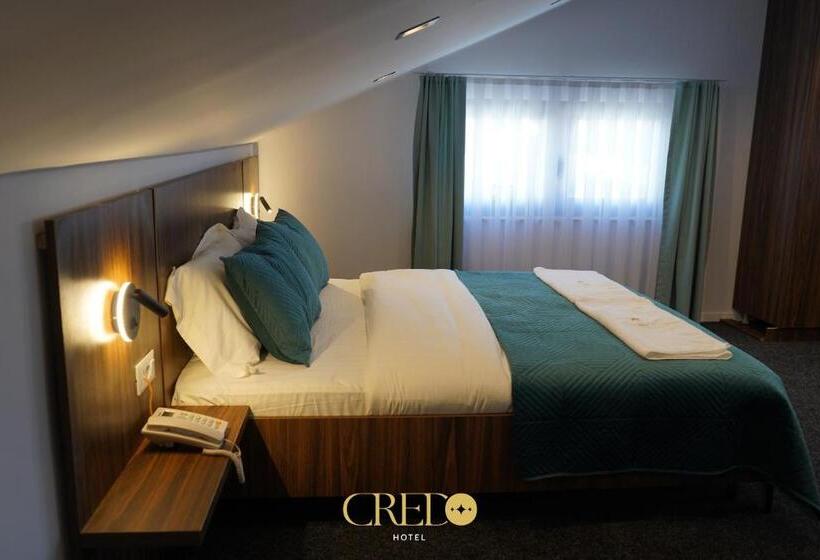سوییت لوکس, Credo