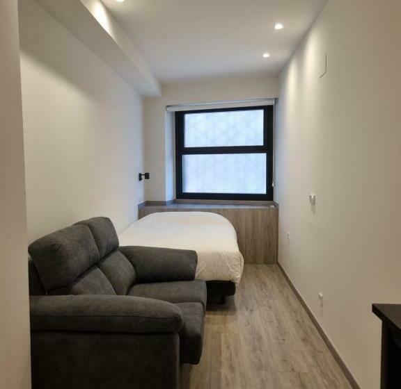 استودیوی استاندارد, Kabialde Apartamentuak