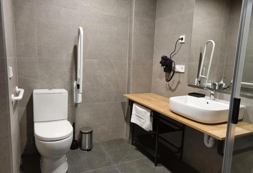 スタンダードスタジオ, Kabialde Apartamentuak