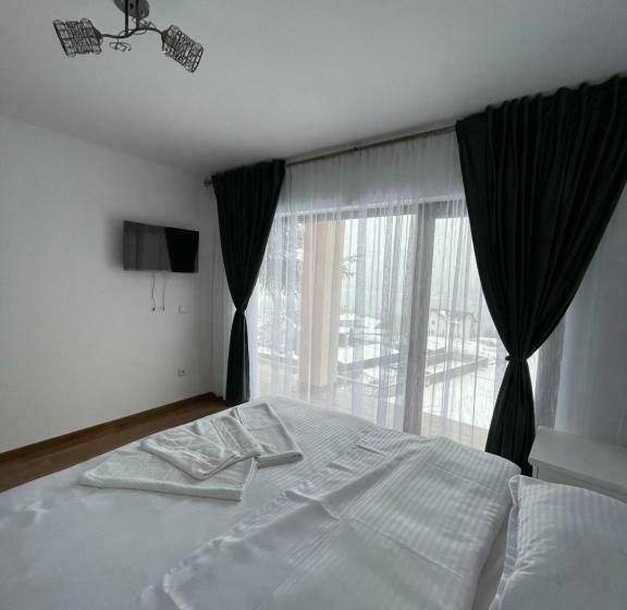 اتاق استاندارد با بالکن, Silver Mountain Villa Colibita