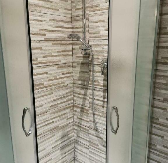 اتاق استاندارد, Affittacamere Sciacchithouse