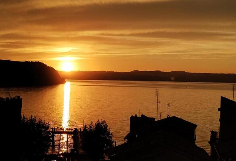 اتاق استاندارد با تخت بزرگ, Il Sogno Del Lago
