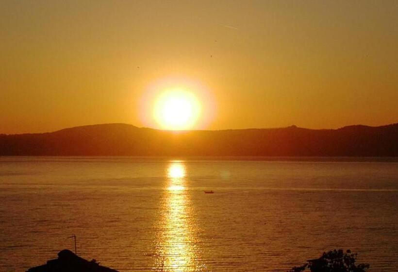 اتاق استاندارد, Il Sogno Del Lago