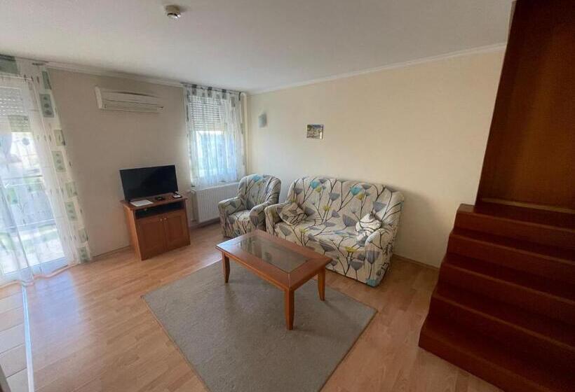 آپارتمان 1 خوابه, Garda Wellness Apartmanház