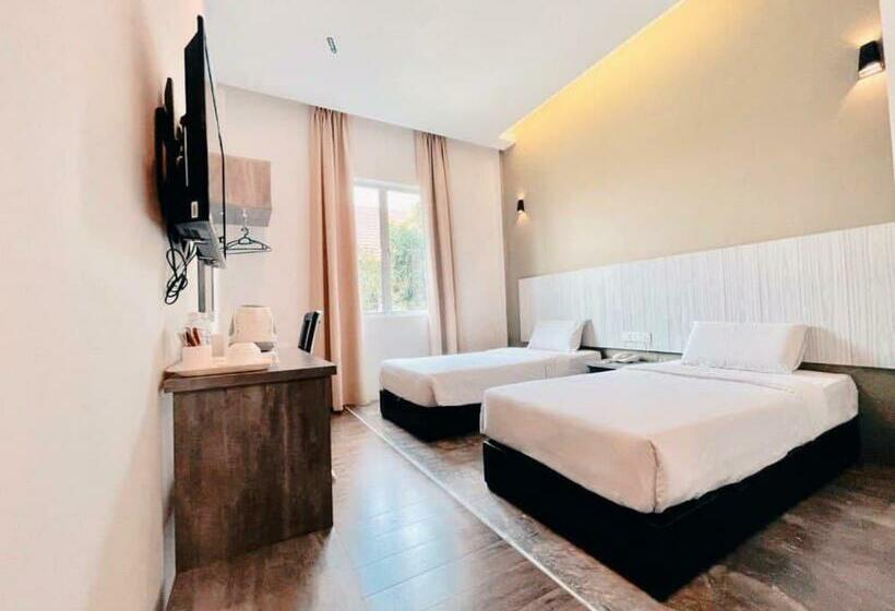 اتاق استاندارد, Karang Timur Motel