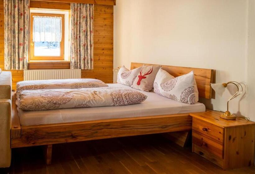 3 Bedroom Suite, Gasthof Zur Post   Hauserwirt