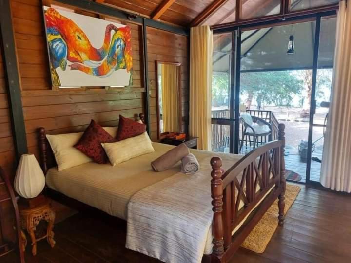 کلبه ییلاقی, Kaaya Eco Resort Yala