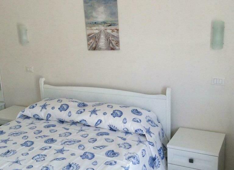 اتاق استاندارد, B&b Il Sorriso Di Monica