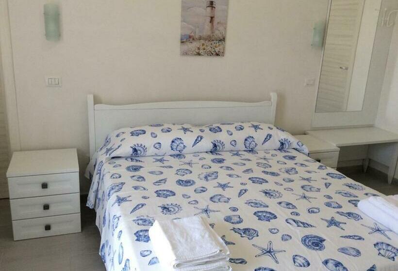 اتاق استاندارد, B&b Il Sorriso Di Monica