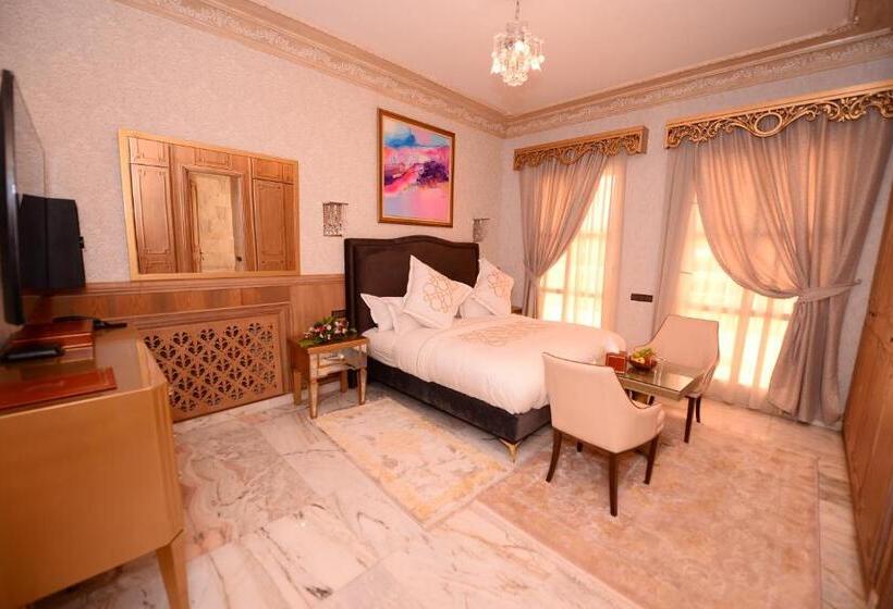 اتاق استاندارد با تخت بزرگ, The White Palace Rabat