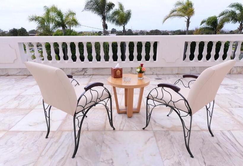 اتاق استاندارد با تخت بزرگ, The White Palace Rabat