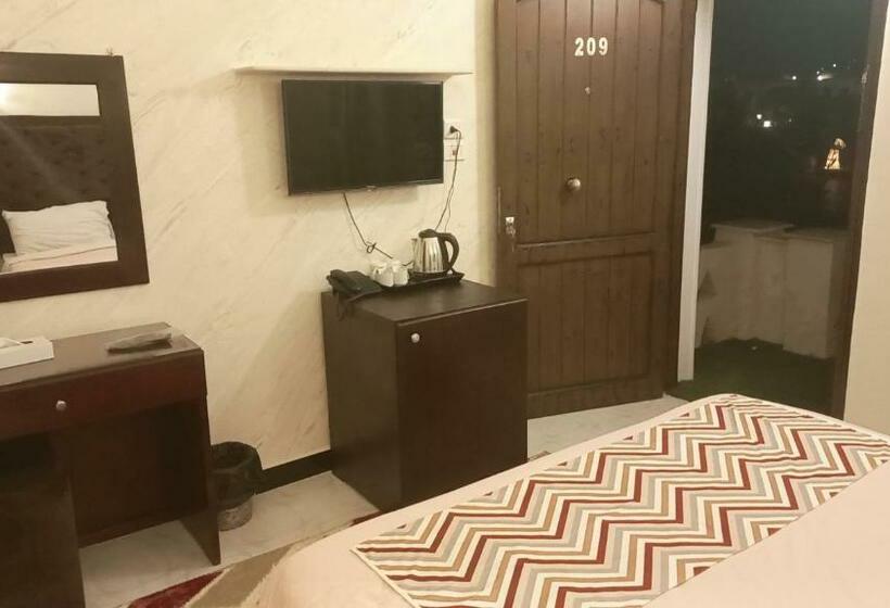 اتاق استاندارد با تخت بزرگ, Dolphin Continental