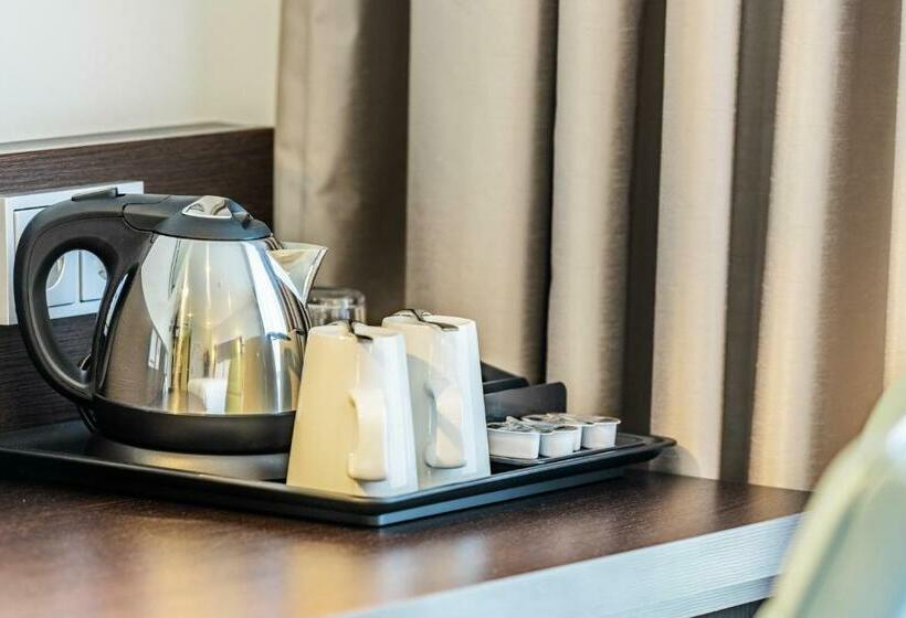 اتاق استاندارد یک نفره, Premier Inn Stuttgart City Europaviertel