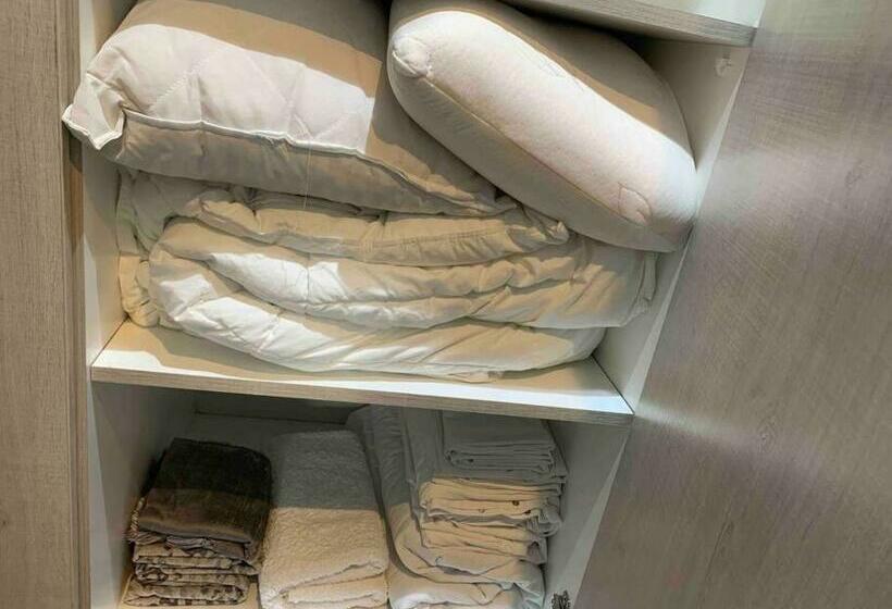 استودیوی استاندارد, Best Luxurious Studio, City Center, 24 Hrs Power