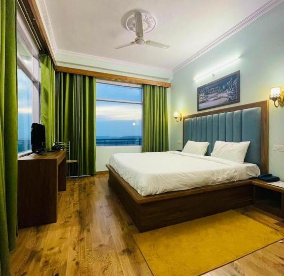 اتاق استاندارد با بالکن, Treebo Trend Shubham Nature Villa With Mountain View