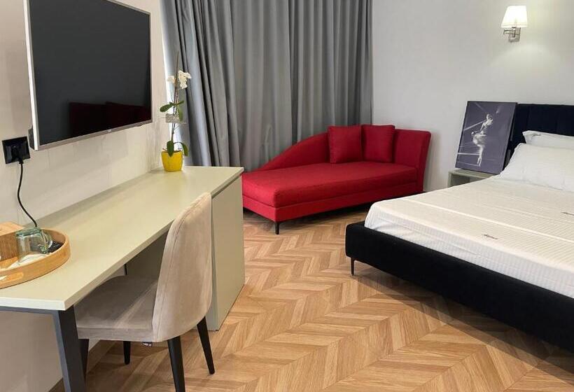 استودیو استاندارد با تخت کینگ, Kondo Stays   Polifonia City Loft
