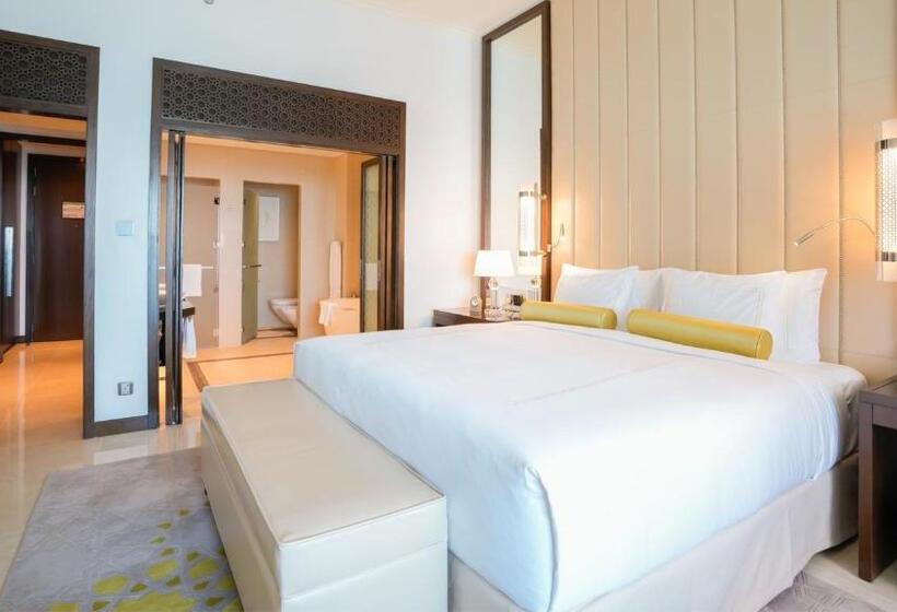 Premium room with view, Rixos Marina Abu Dhabi
