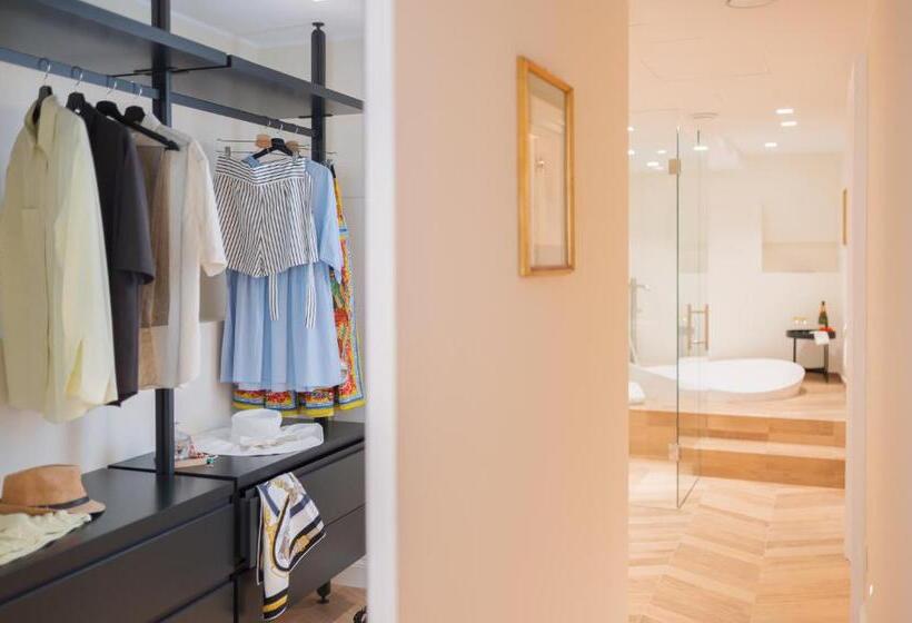 آپارتمان 1 خوابه با بالکن, Naxi Suites