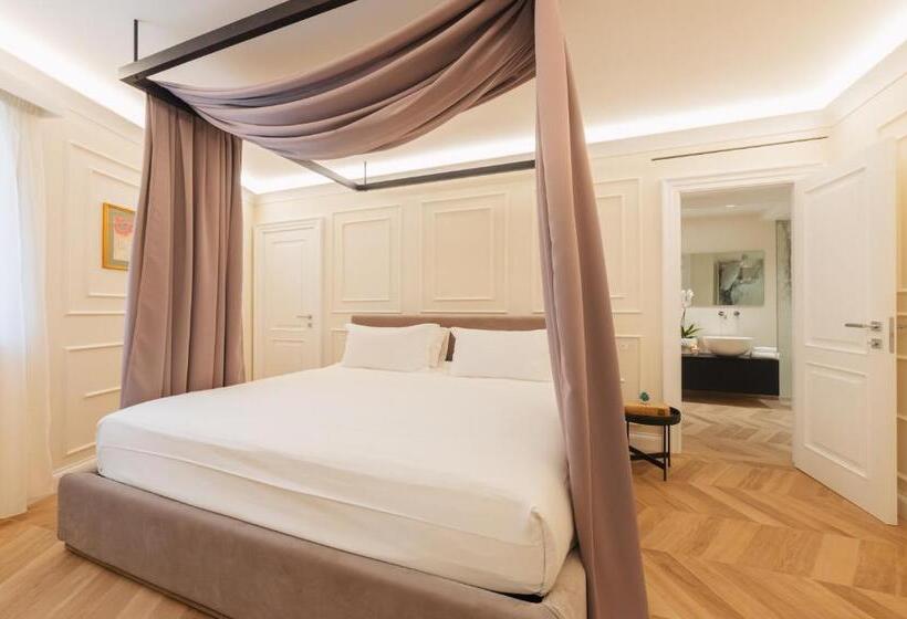 آپارتمان 1 خوابه با بالکن, Naxi Suites